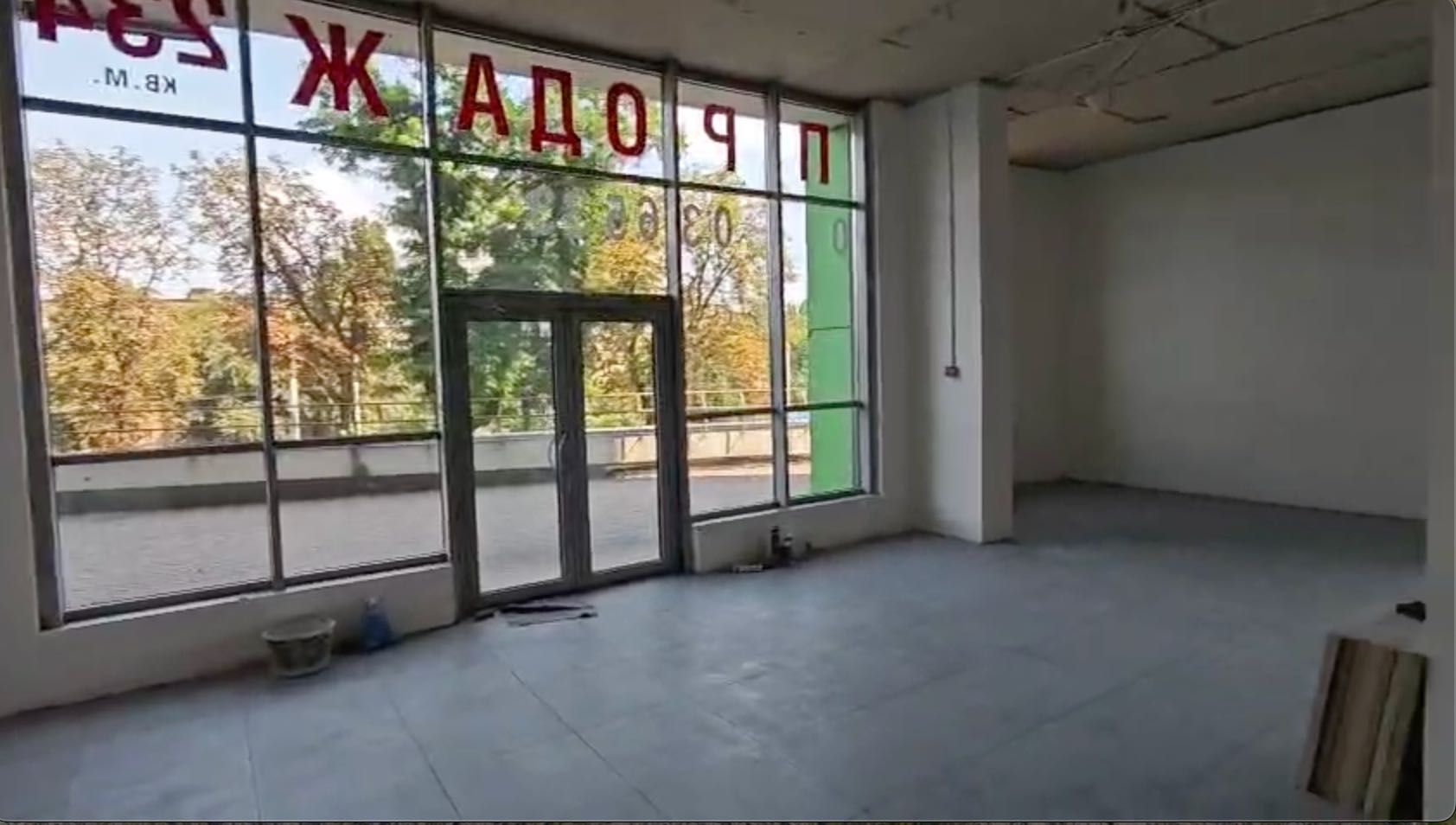 Оренда фасадного приміщення  у ЖК «Парковому місті» від власника.