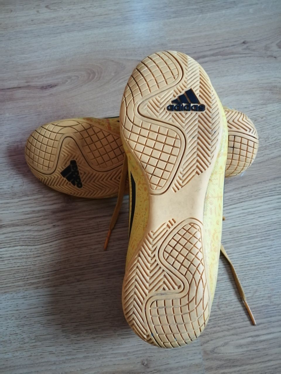 Buty halowe adidas f5 rozm. 41 i 1/3