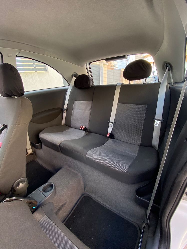 Opel corsa c hatchback