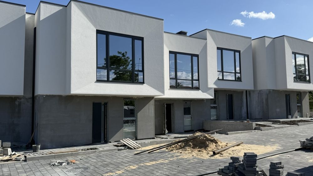 Продаж будинків на мальованці