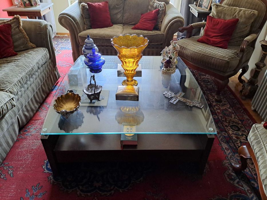 Mesa de centro vinda do BRASIL