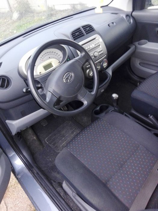 DAIHATSU Sirion  1.0