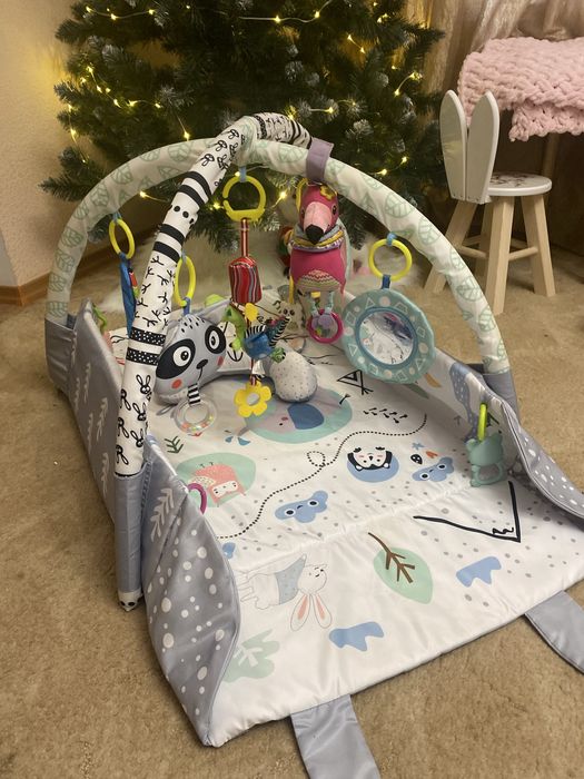 Розвиваючий килимок