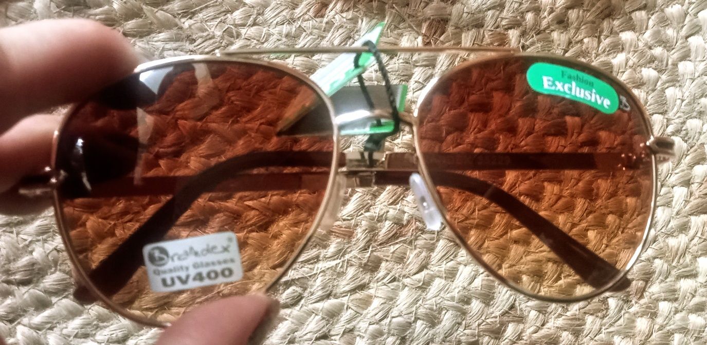 Komplet okularów przeciwsłonecznych 10szt,stan idealny