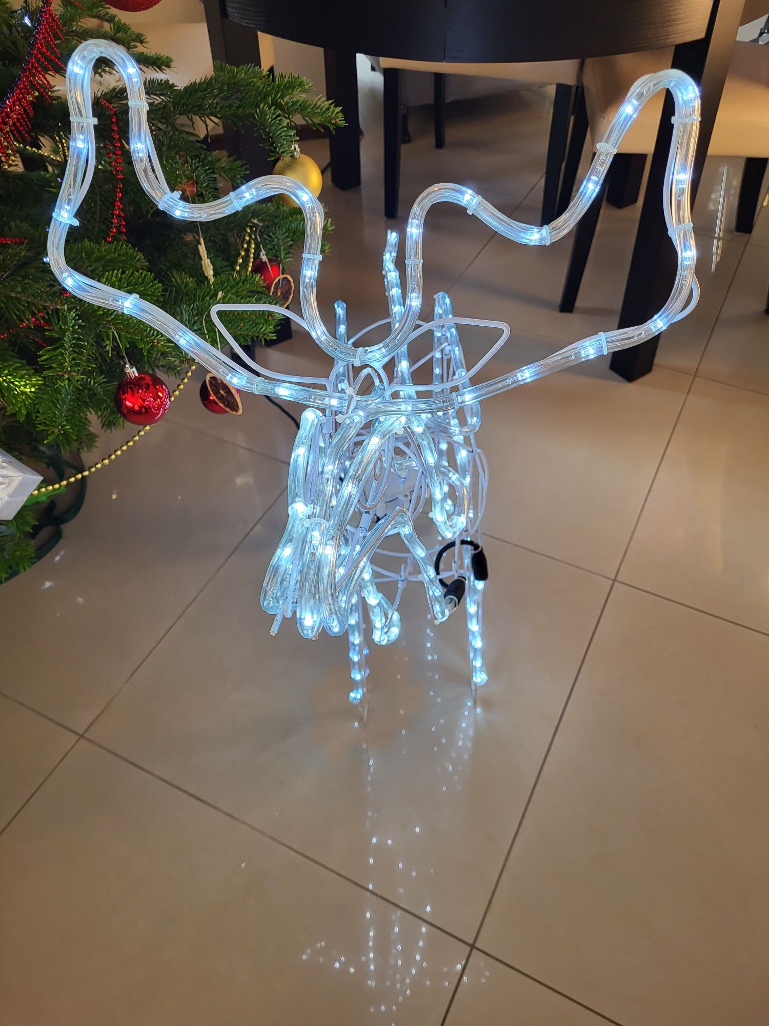 Renifer Świąteczny LED z Ruszającą Głową Duży