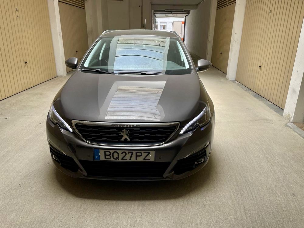 Peugeot 308 - Excelente Estado