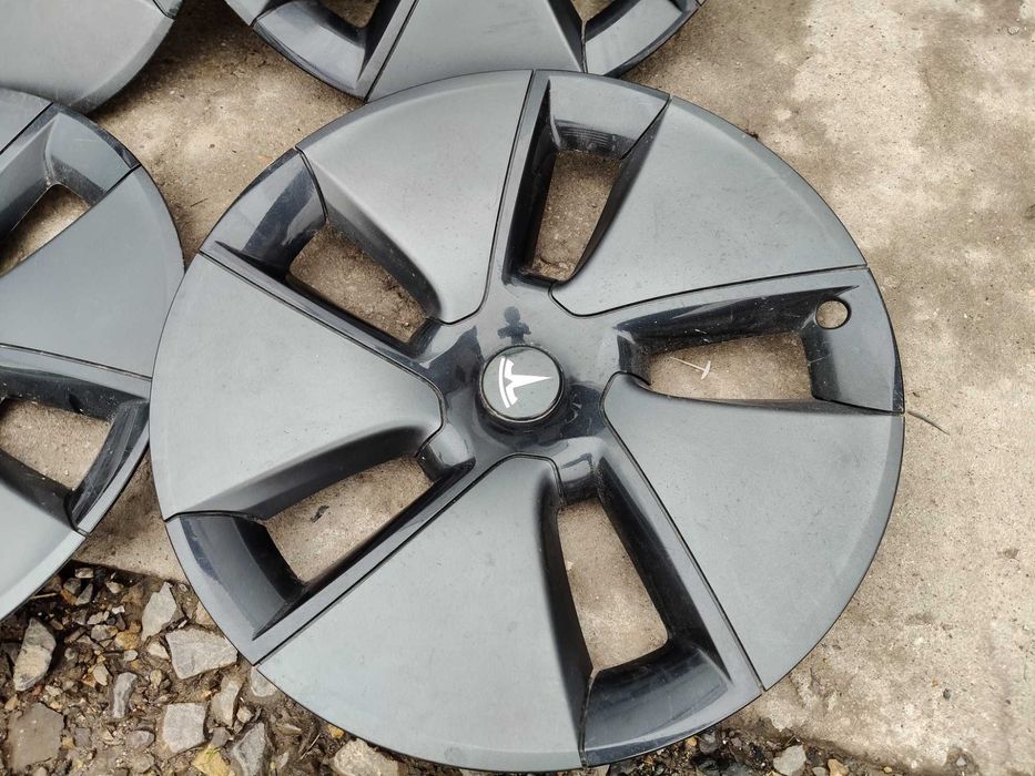 Kołpaki Tesla 18 cali