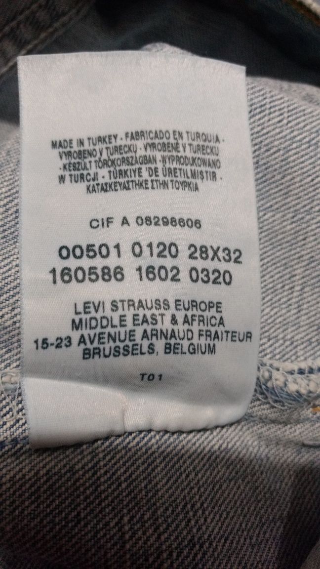 Джинсы Levi's 501 р.28