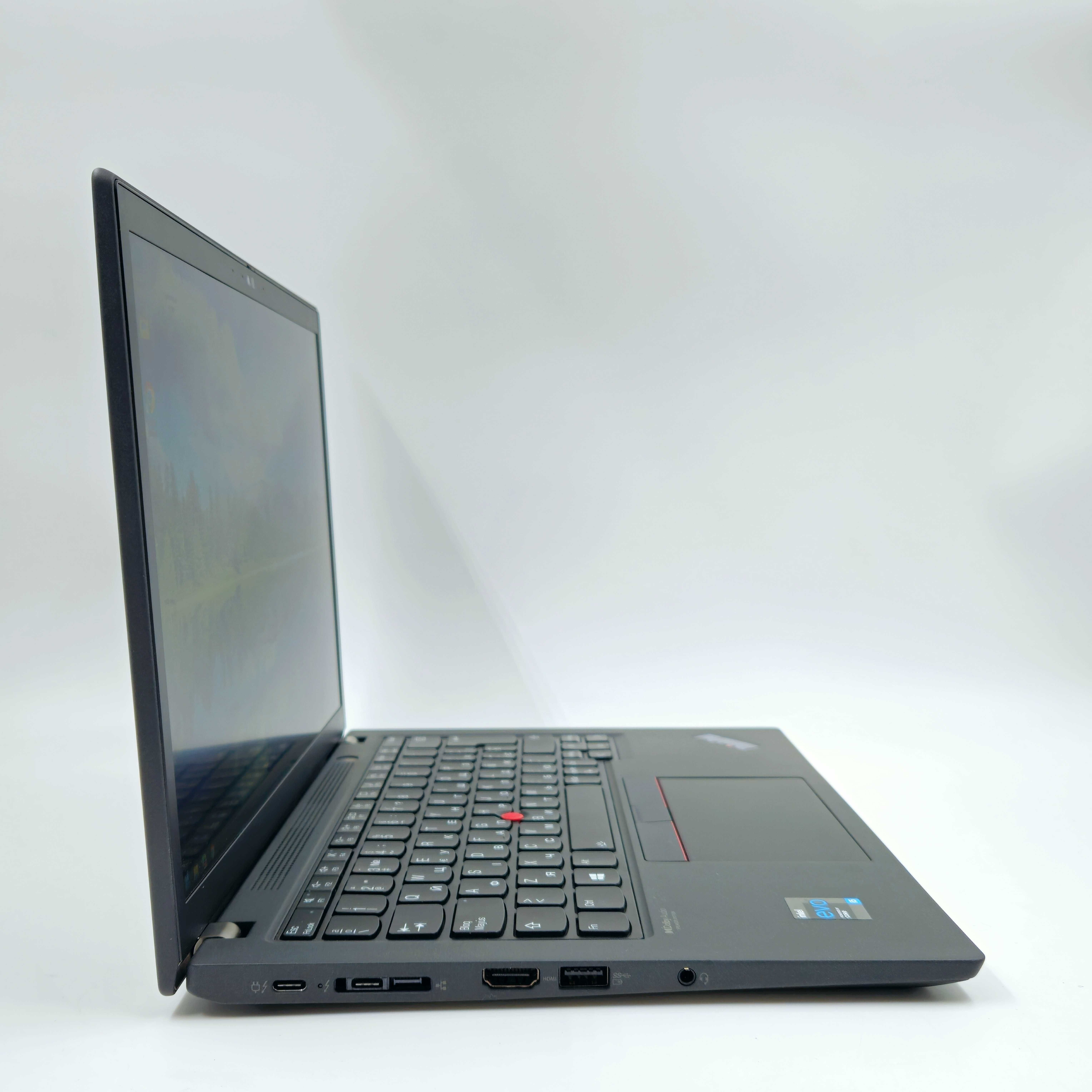 Ноутбук Lenovo Thinkpad X13 (13,3"IPS,FHD/i5-1135G7/8GB/256GB)