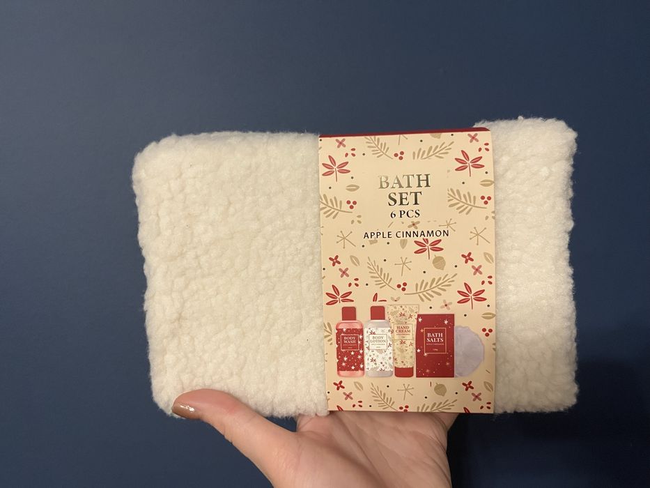 Подарунковий набір для ванни Bath Apple Set Cinammon 6 в 1