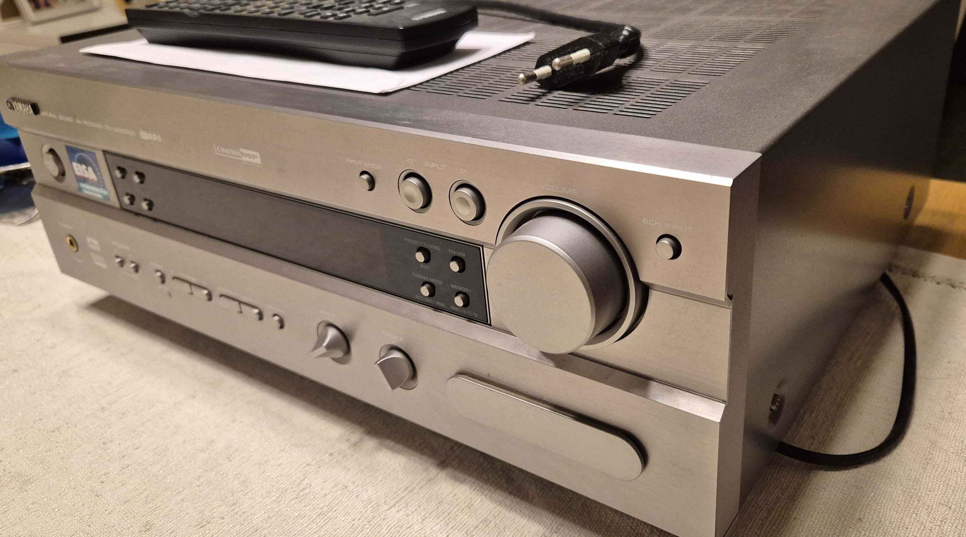 Amplificador Receiver YAMAHA RX630RDS com Rádio integrado