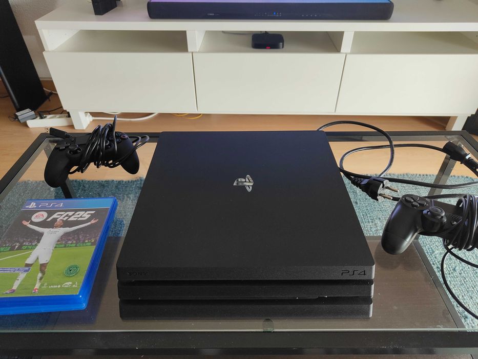 Ps4 1TB em excelente estado + FC 25