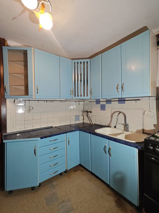 Кухня/кухонні меблі Nikom