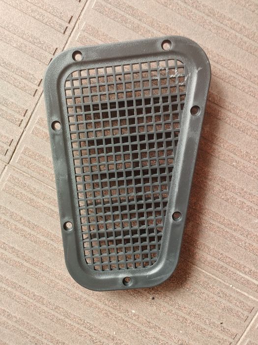 Grelha para guardalamas Land Rover Defender