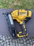 Sztyfciarka Dewalt DCN660