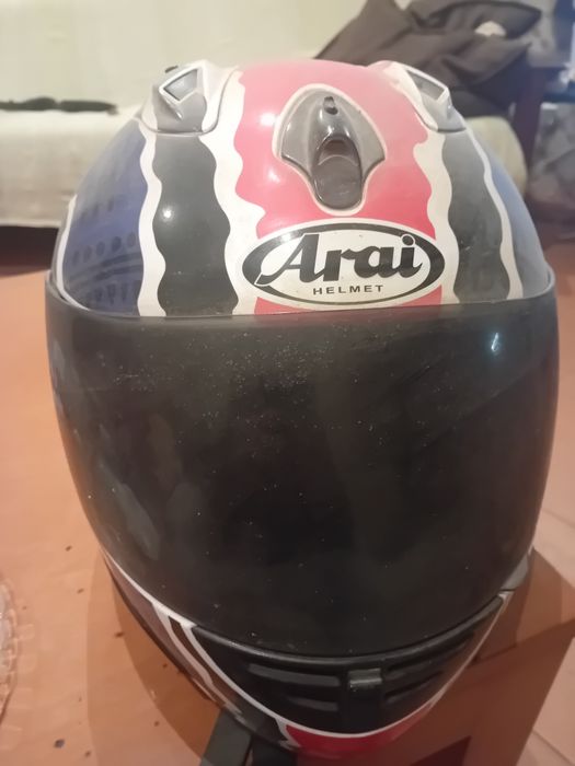 Capacete arai novo
