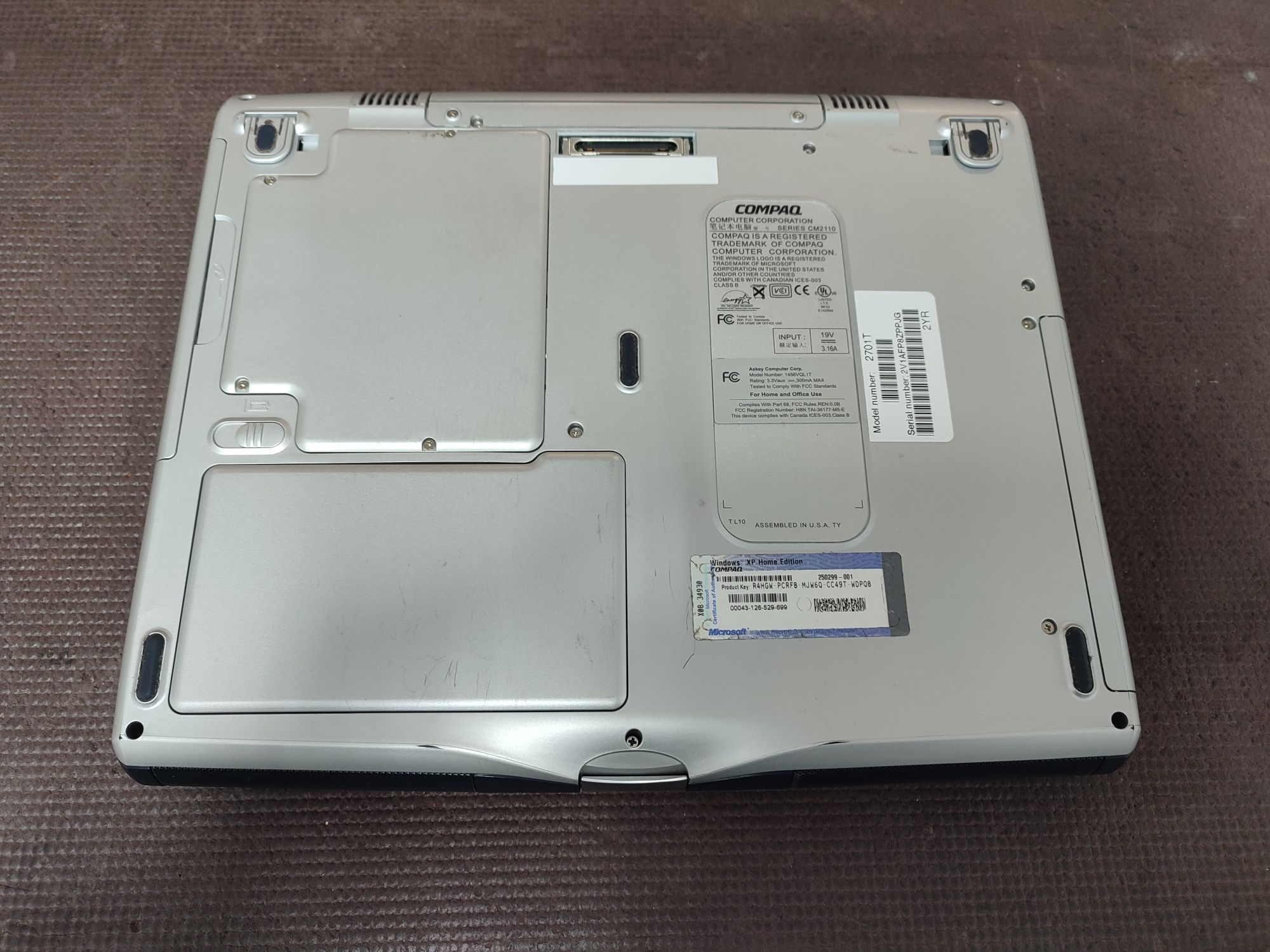 Portátil Compaq Presario CM 2110 - Windows XP - Em Valorização