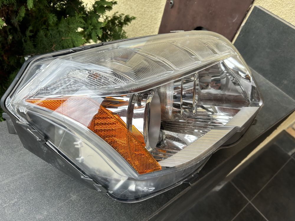 Lampa prawa przód Mercedes GLK x204 Przedlift USA bixenon