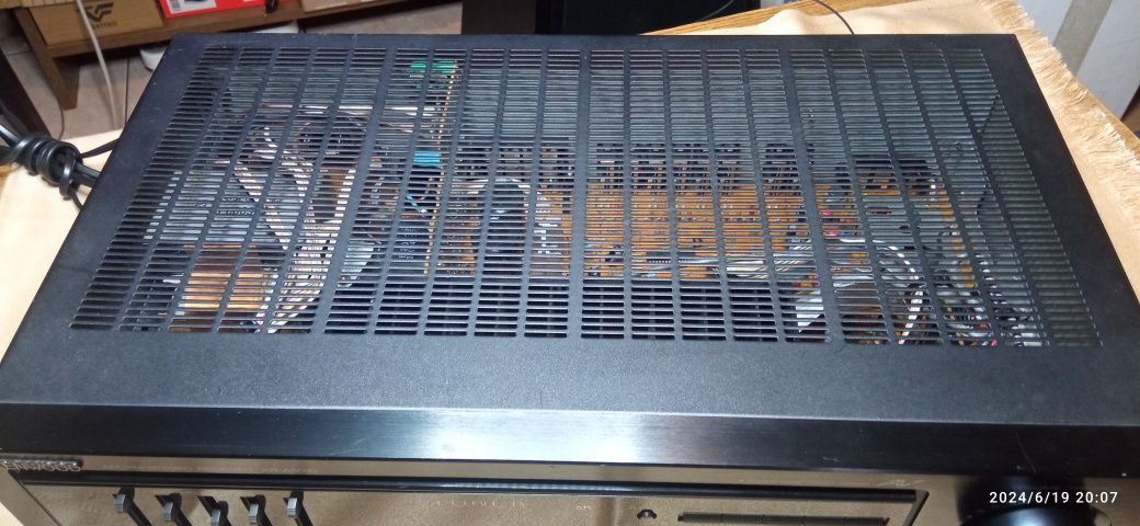 Amplituner stereo Kenwood KR-A5010