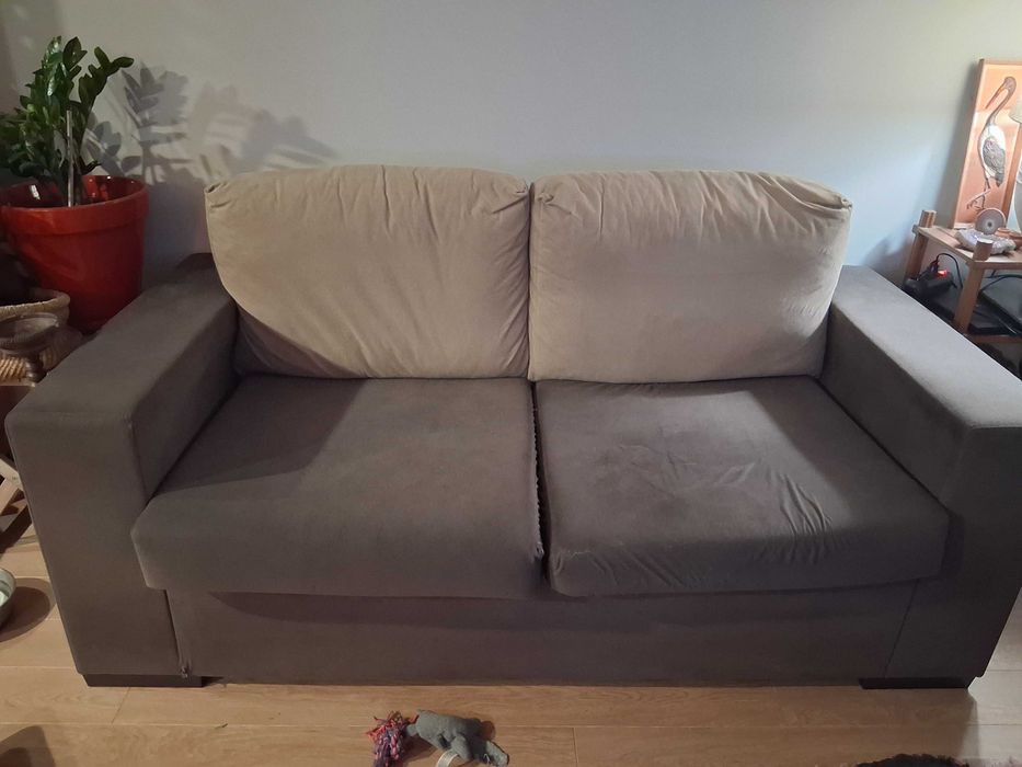 Sofá  2 lugares como novo