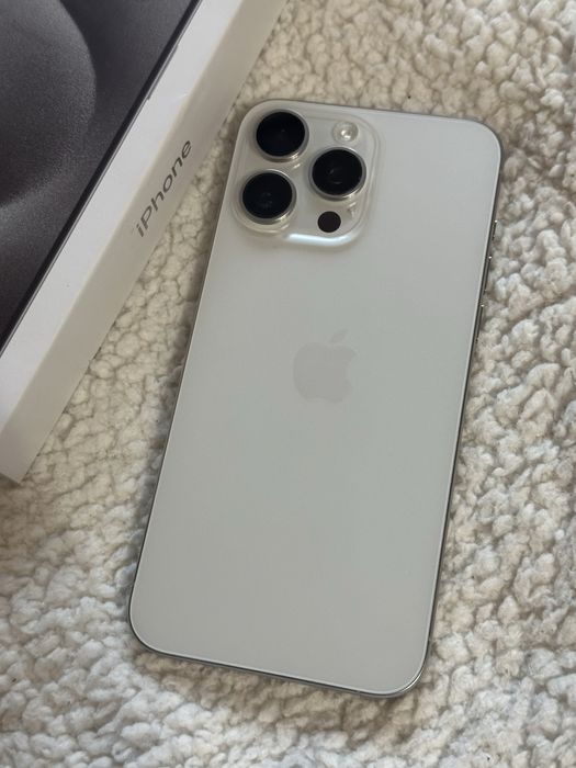 Apple Iphone 15 Pro Max 256 gb White Titanium