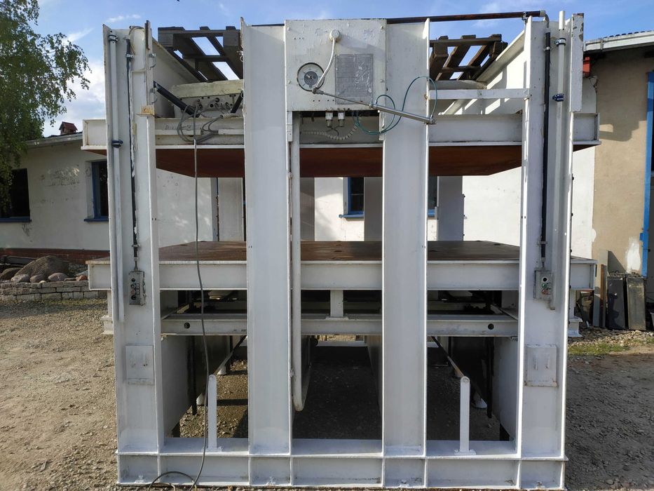 Prasa Hydrauliczna 300cmX210cm Prasa półkowa JOOS 12 siłowników