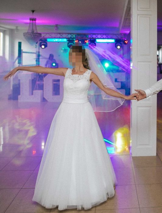 Piękna biała suknia ślubna+dodatki