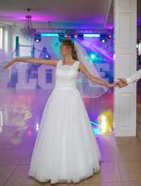 Piękna biała suknia ślubna+dodatki