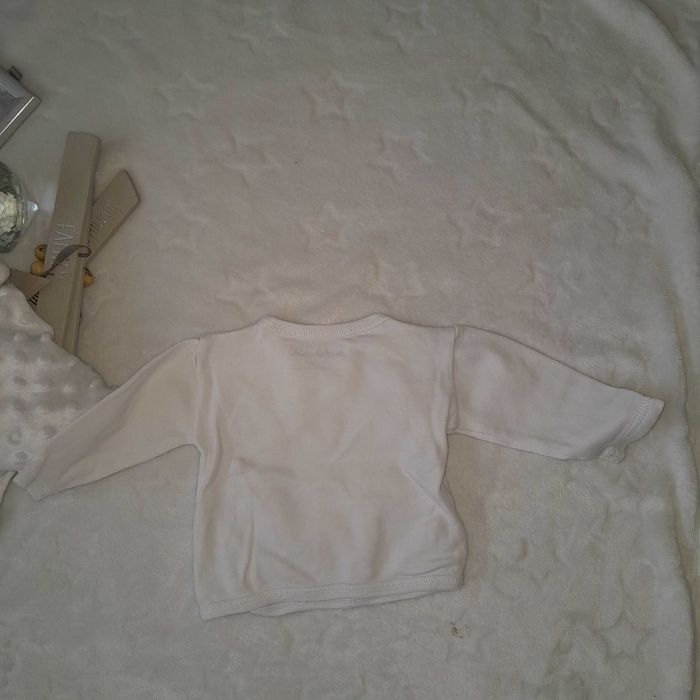 Biały kaftanik 5.10.15 0-1m