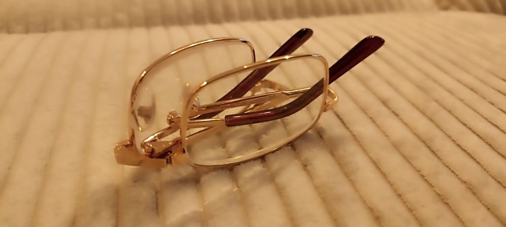 Niemieckie okulary do czytania składane