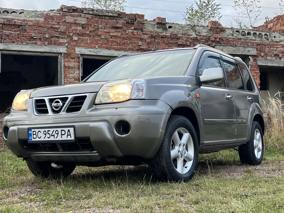 Nissan Xtrail 2.2дизель 4х4