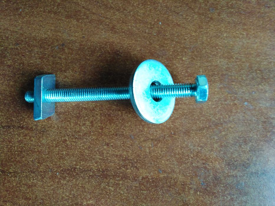 Болт М10×120мм оцинкований