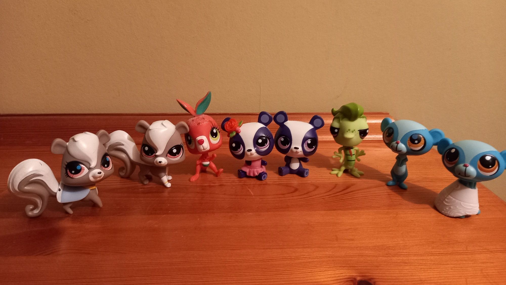 LPS  фигурки Hasbro