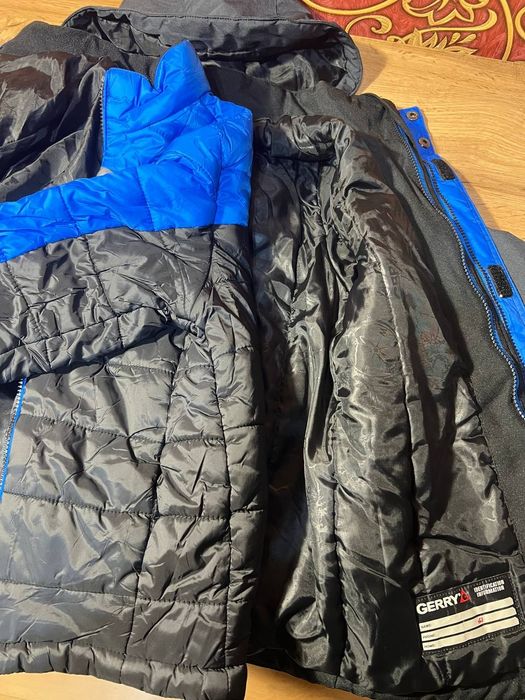 Продам куртку на хлопчика