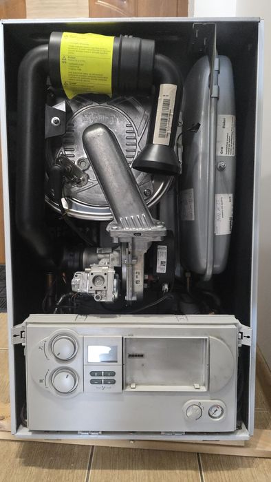 Piec gazowy Vaillant ecoTEC pro VC 246/5-3
