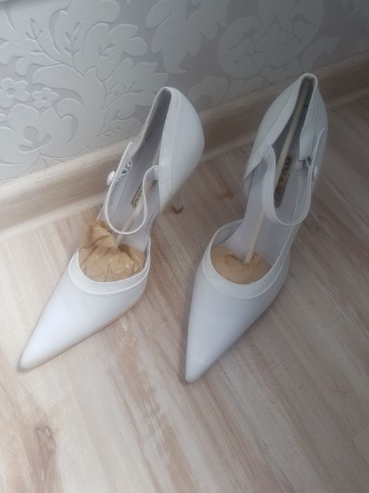 Ślubne buty Ryłko