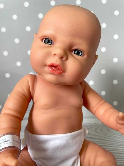 Іспанський пупс реборн дівчинка хлопчик у підгузку Nines d`Onil, 43 см