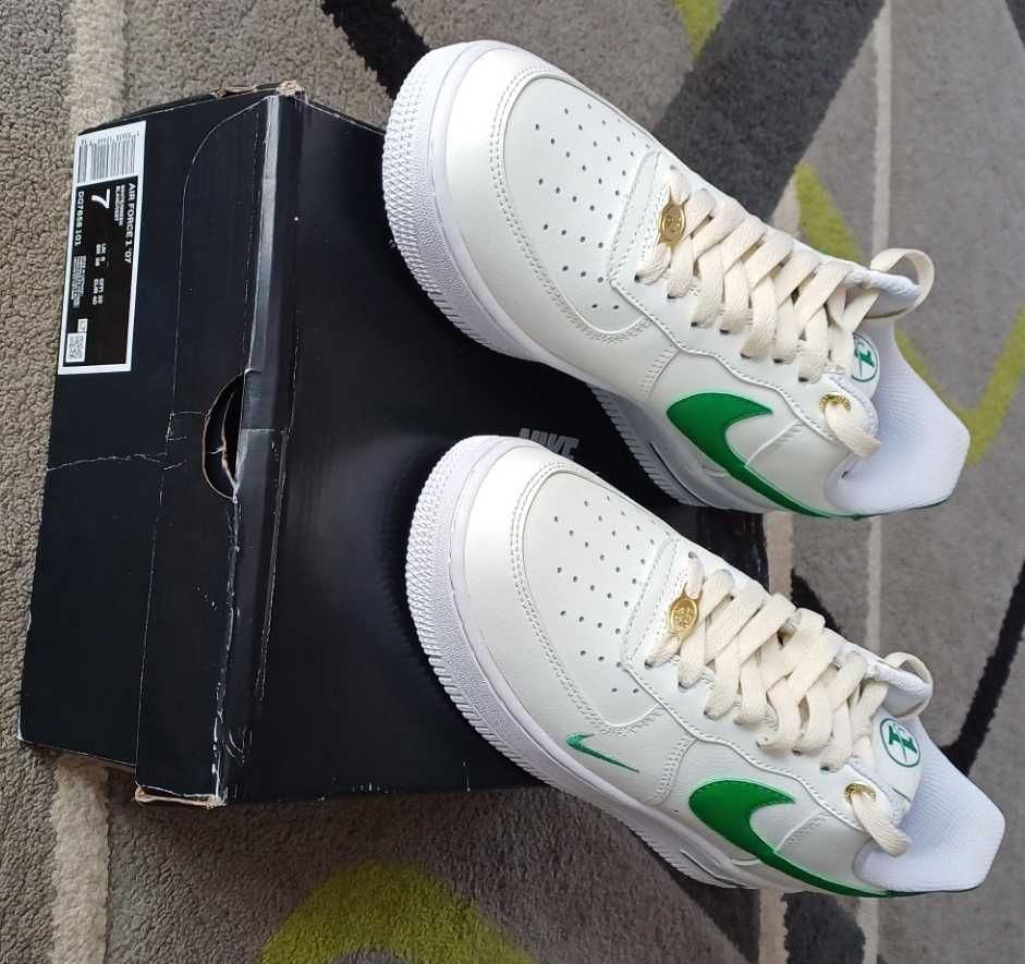 Buty Nike AIR FORCE 1 '07 biało zielone NOWE-nie używane! r. 40 (25cm)