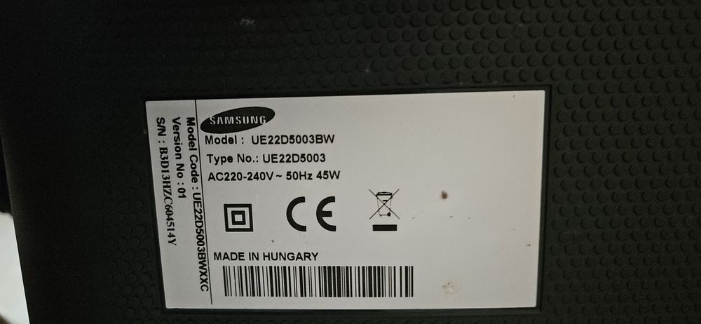 Televisão Samsung 50cm  e coluna