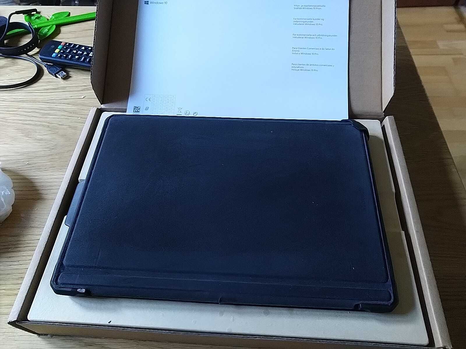 Surface Pro 7 laptop 2w1 ekran dotykowy klawiatura etui