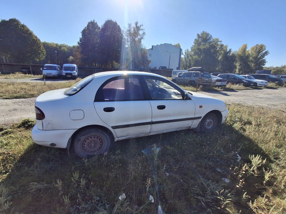 Продам машину Daewoo Sens 1.3