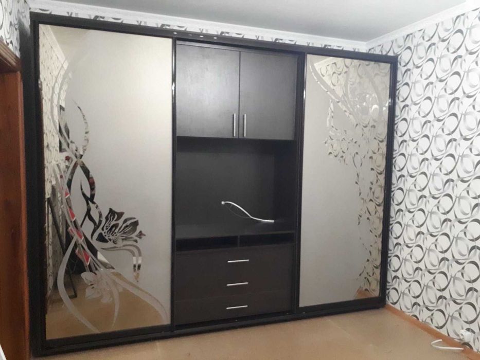 ШАФА КУПЕ ПІД ТВ-2 від 200Х55Х240 до 330х55х240 Оплата частинами!