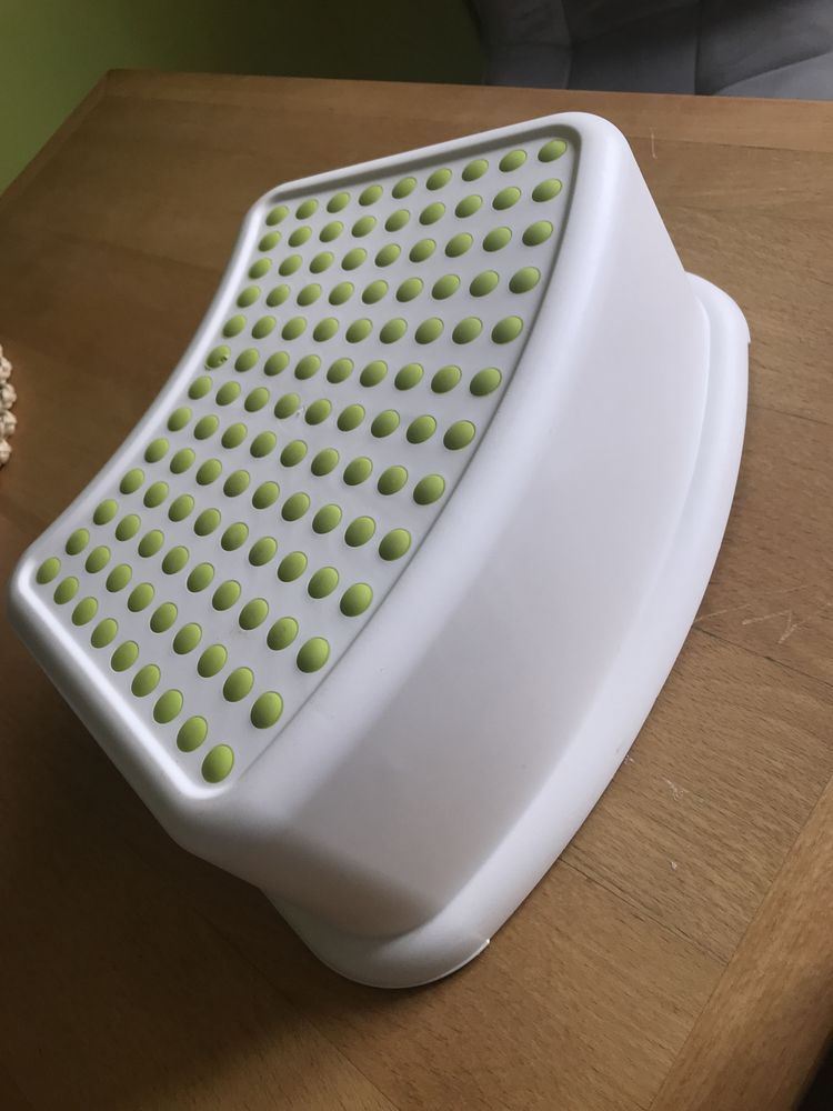 Podnóżek Ikea niski użyty kilka razy