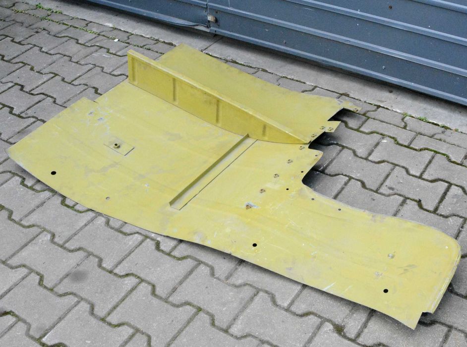 Błotnik kabiny lewy prawy Jelcz