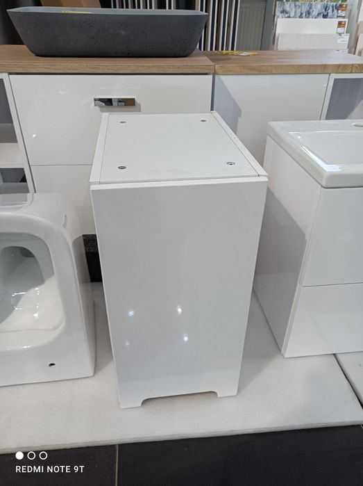 Szafka wisząca biała