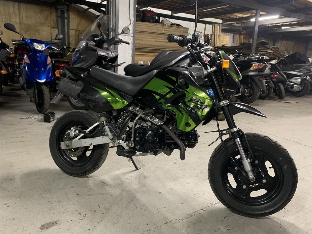 Kawasaki мотоцыкл