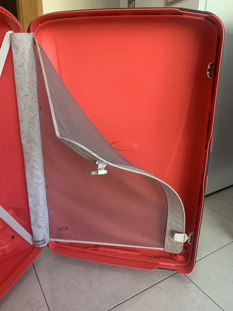 Mala de viagem rigida samsonite - grandes dimensoes