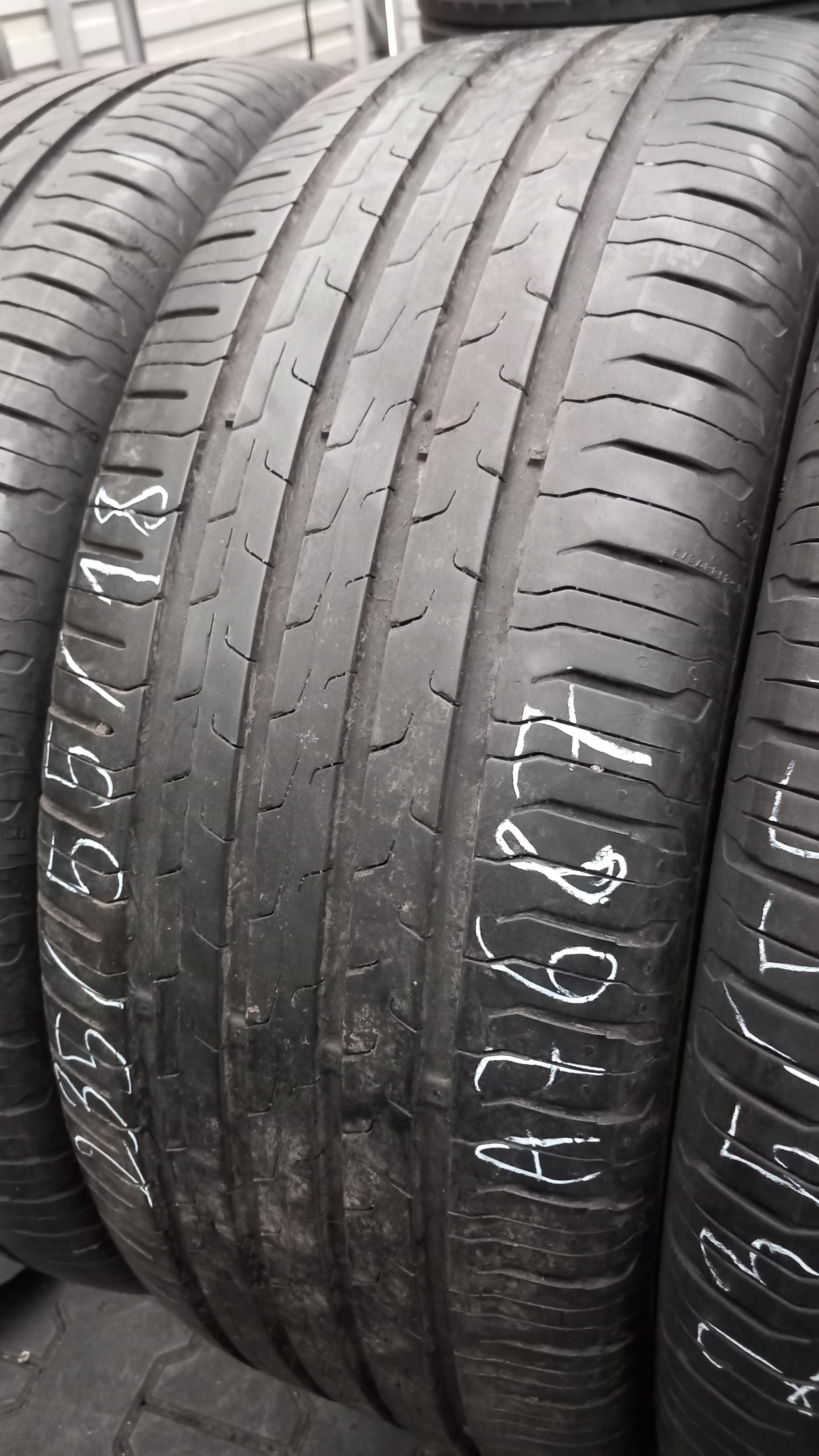 235/55/18 Continental Eco Contact 6 104V
