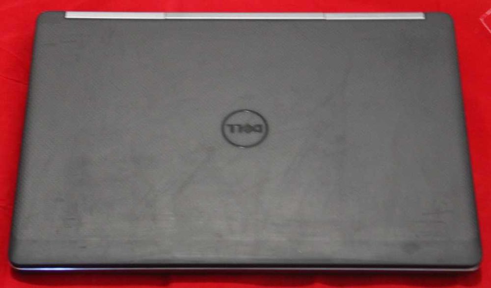 Игровой ноутбук Dell 7520 Core i7 7 Gen|16Gb|512Gb|NVIDIA M2200|FullHD