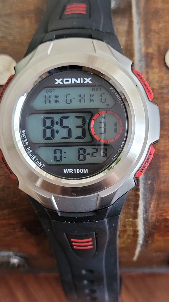 Zegarek Xonix wodoszczelny